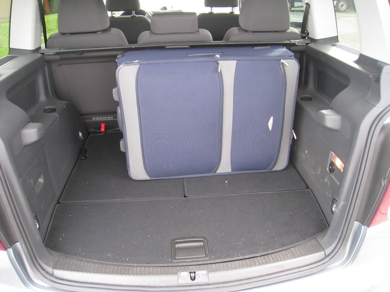 Touran IPh2_5pl_valise_flanc