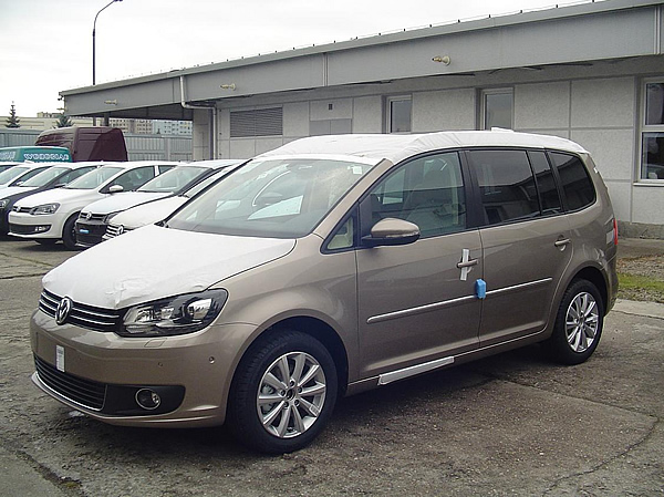 Livraison Touran Cote Gauche