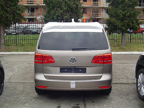 Livraison Touran Face AR